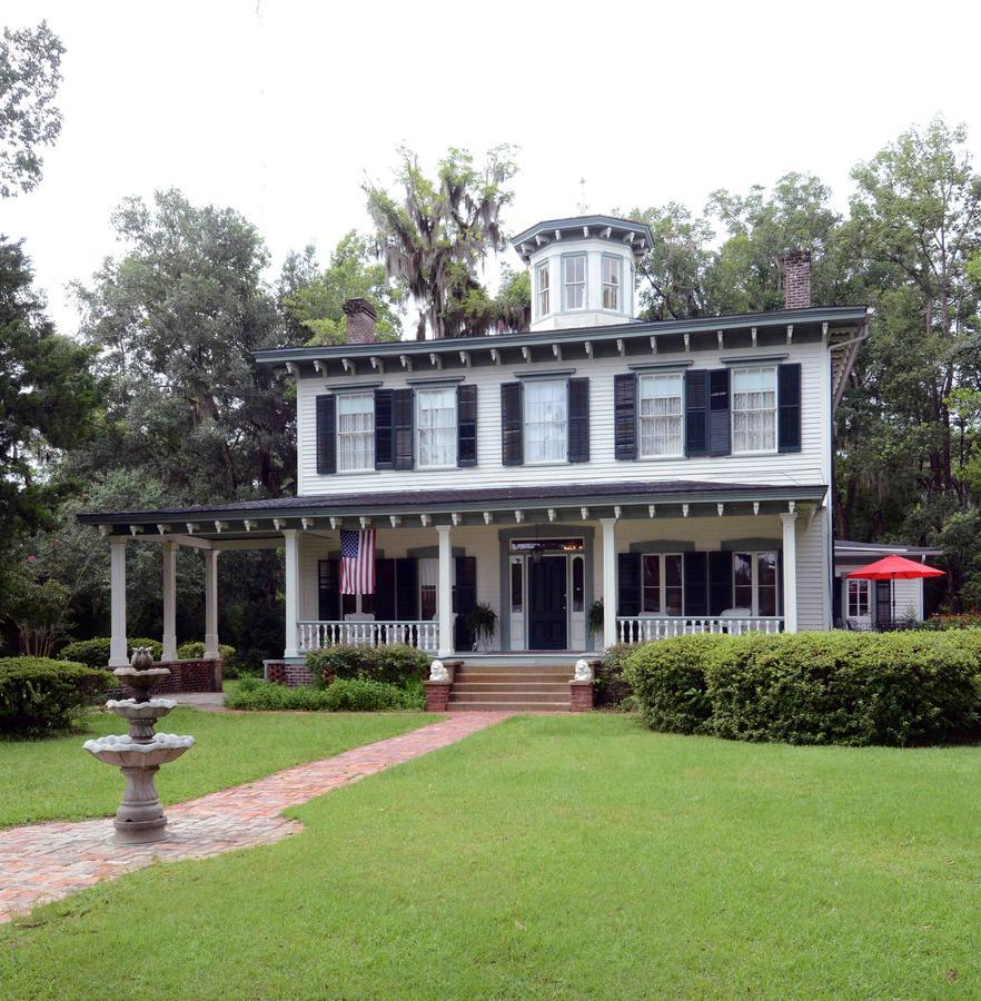 1872 Denham Inn Monticello Exterior photo